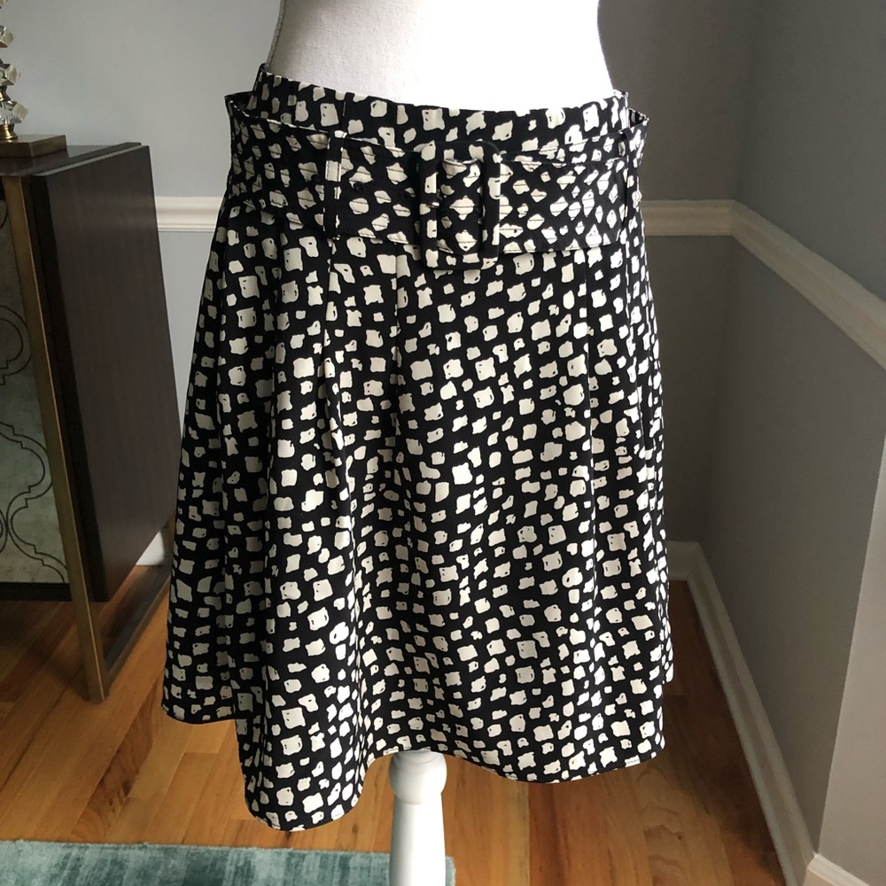 🌟 4/$20! The Limited skirt